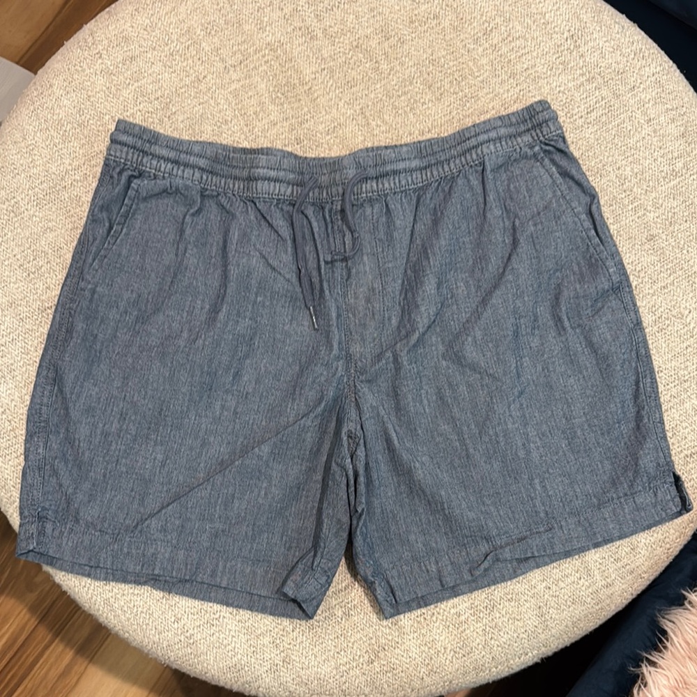 Izod Men's Hybrid Shorts - Blue